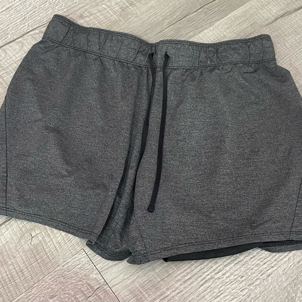 Nike women’s shorts